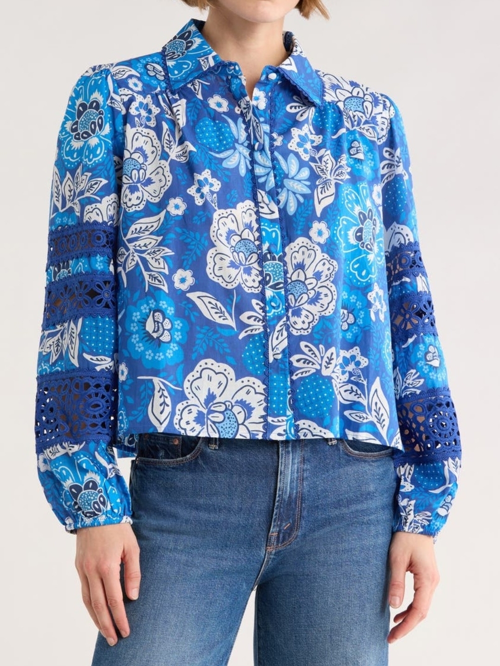Elie Tahari Blue & White Floral Crochet-Panel Button-Down Shirt